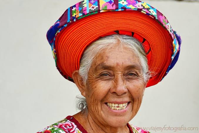 Inicio mujer atitlaneca