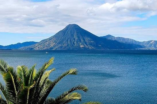 volcan de atitlán